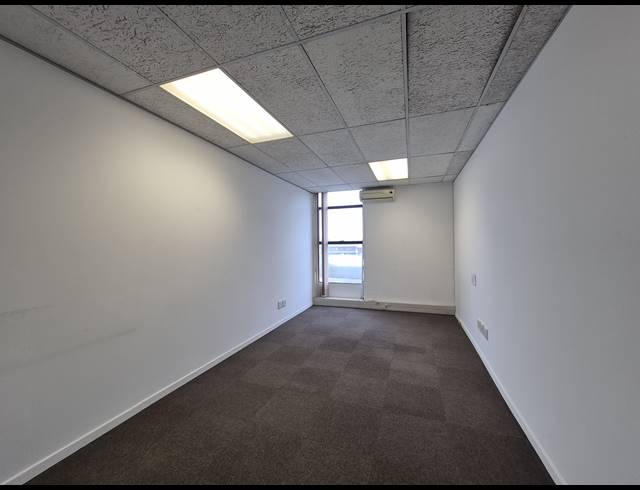 419M² OFFICE TO LET IN CRAIGHALL